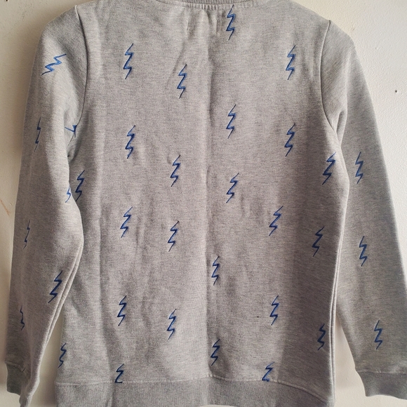 Alanis Light Ning bolt sweatshirt size 4. - Picture 5 of 8